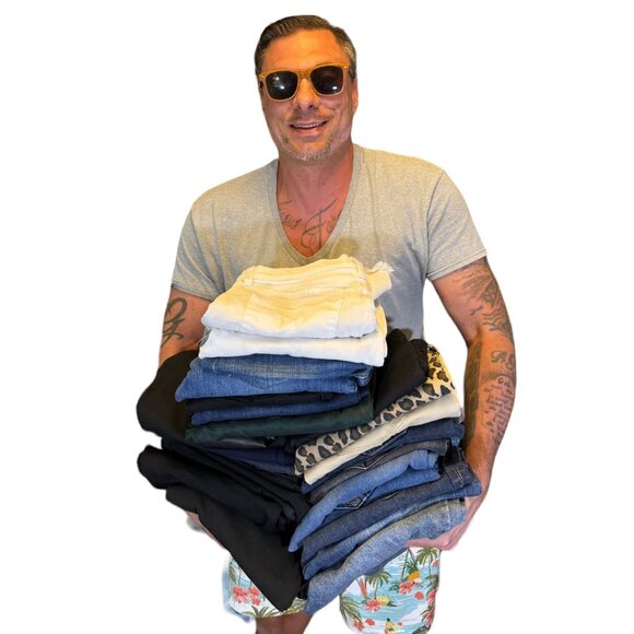 Hi, I'm Austin & I Buy & Sell Pre-Loved Designer Brand Clothing, Shoes & Purses - Picture 1 of 2